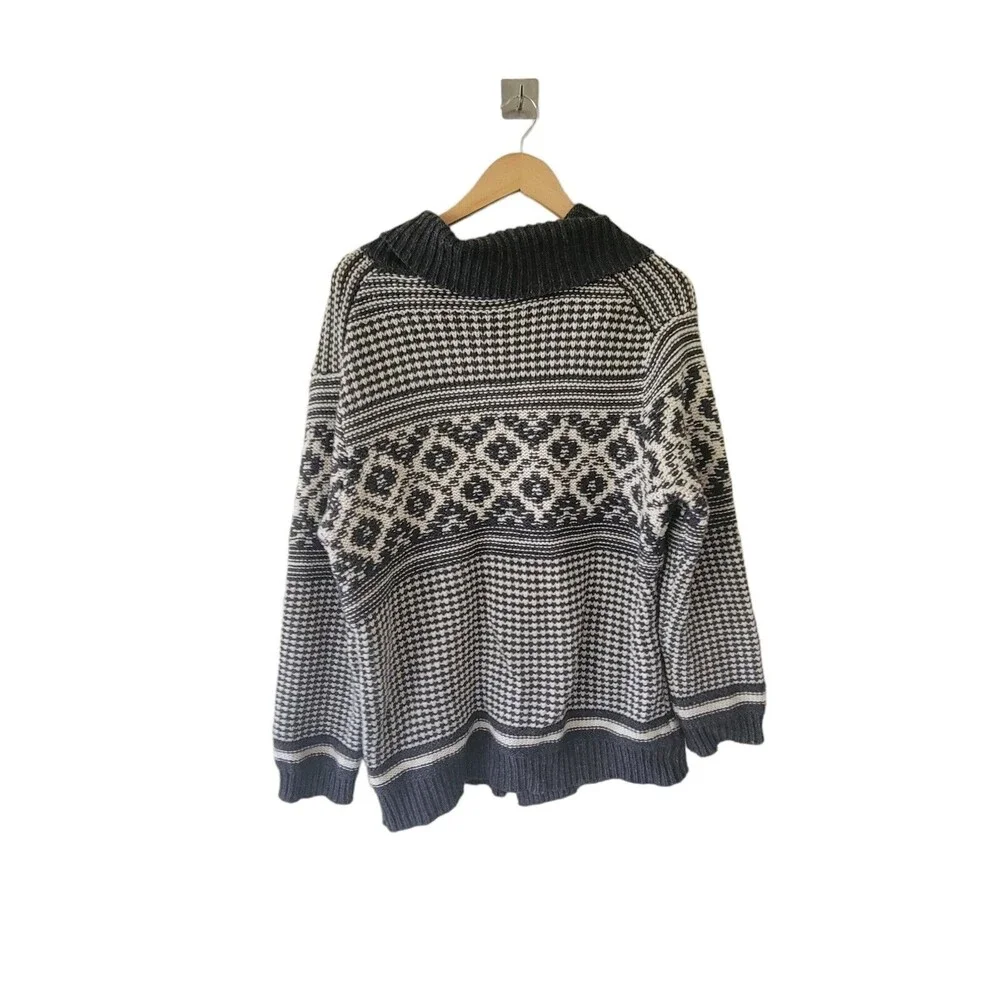 GAP timeless essential